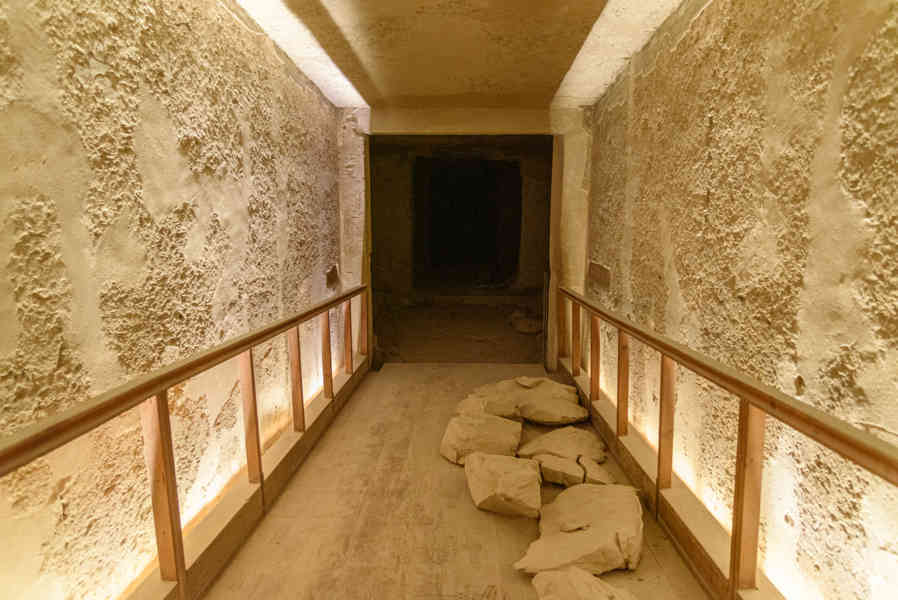 Egipto 223 - Valle de los Reyes - Tumba de Ramsés III.jpg